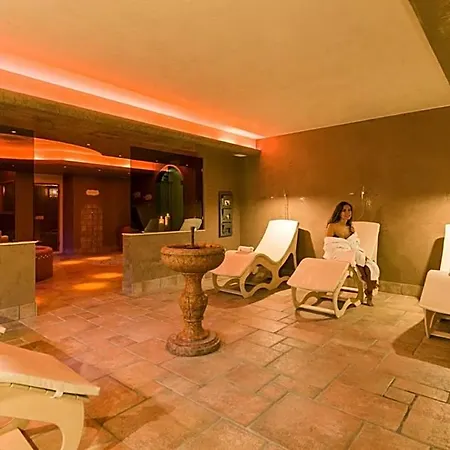 Golf Hotel