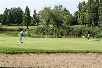 Golf Отель 3*