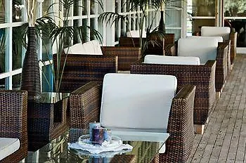 Golf Hotel